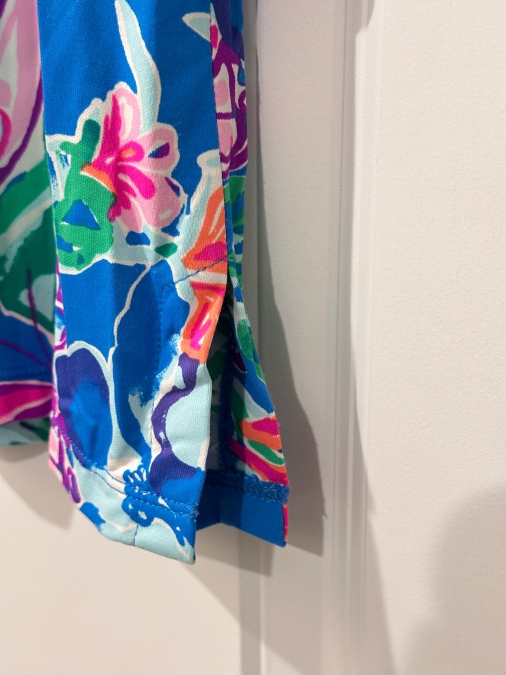 Lilly Pulitzer Blue Pink Green Tropical Print Tunic - Picture 4 of 5